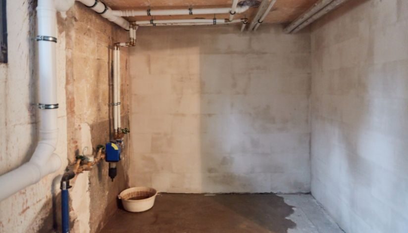 niebuhr-plumbing-and-heating-basement-spring-moisture